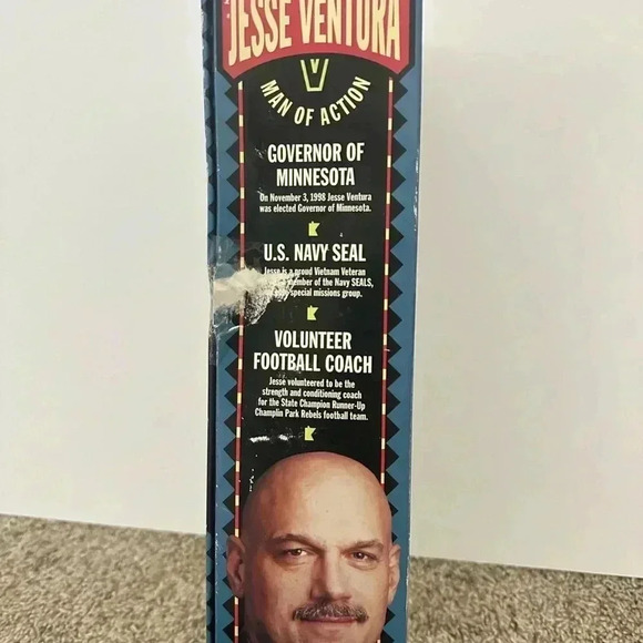 New 1999 JESSE VENTURA MN Governor Man of Action Figure Doll CP Football Coach - Picture 3 of 5
